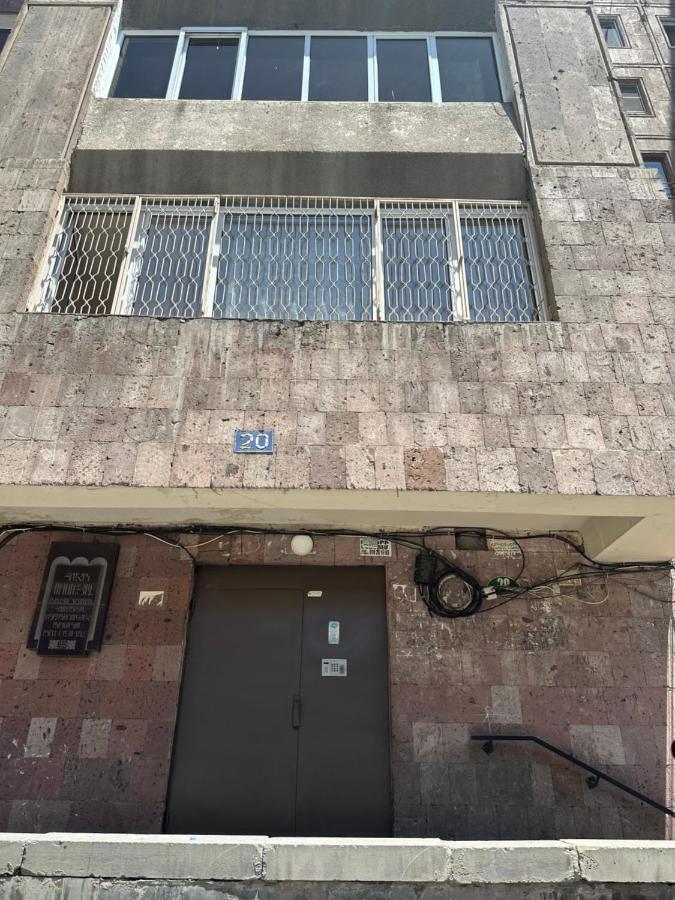 Apartment Amiryan Γιερεβάν Εξωτερικό φωτογραφία